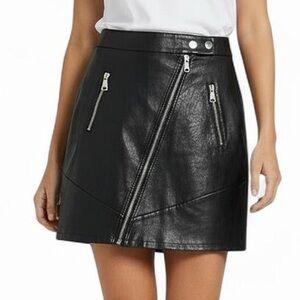 Kendall + Kylie Black Faux Leather Moto Mini Skirt Size XS Biker Style Grunge